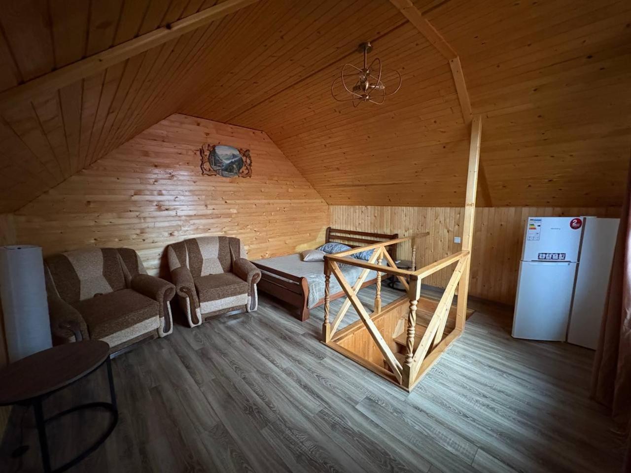 ボロフタ Марічка Marichkaヴィラ エクステリア 写真
